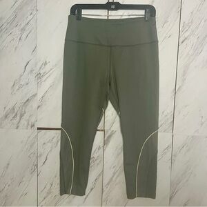 Avia Active Flex Tech Capri Leggings SZ L